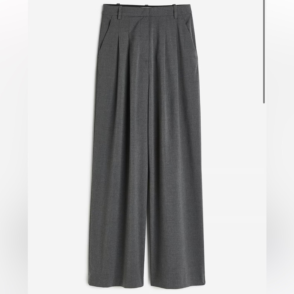H&M Gray Wide-Leg Pants P09